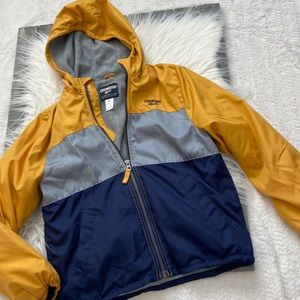 Boys size 8 wind breaker fleece lined.